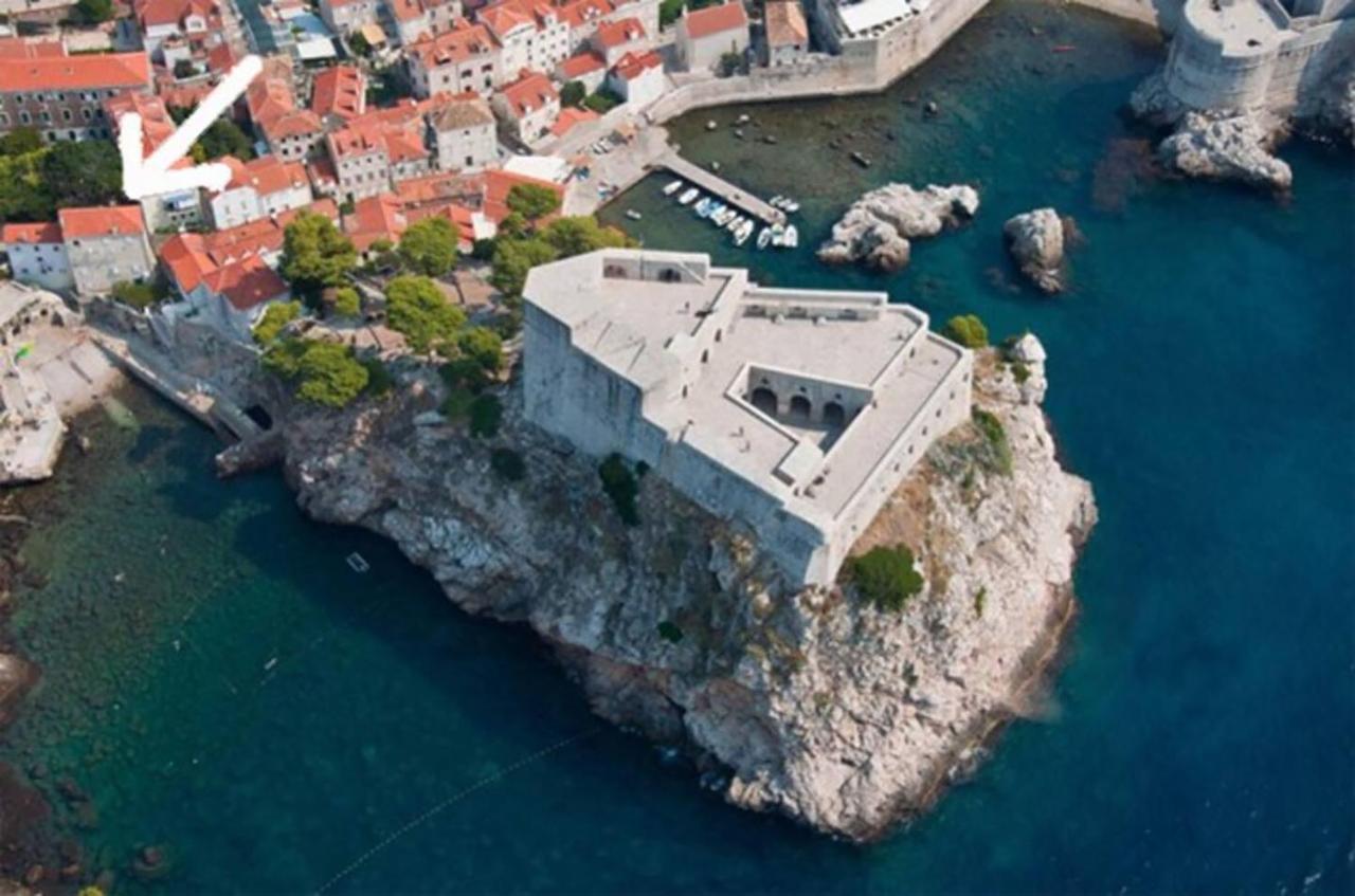 Mediteran With Garden Next To Beach And Old Town Dubrovnik Dış mekan fotoğraf